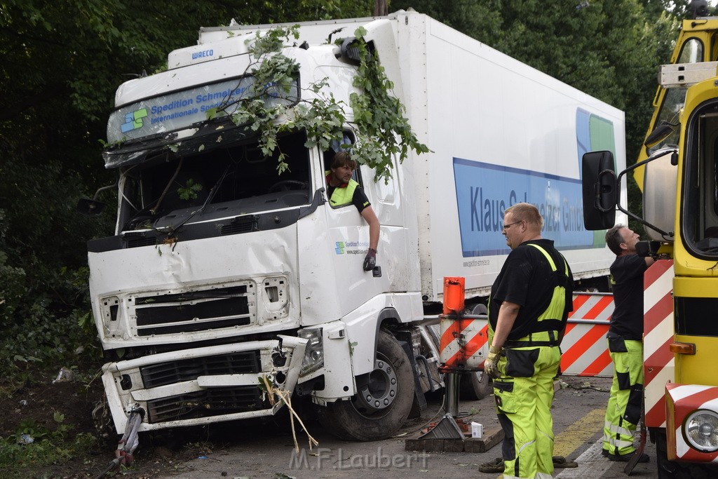 Schwerer VU A 3 Rich Oberhausen Hoehe AK Leverkusen P657.JPG - Miklos Laubert